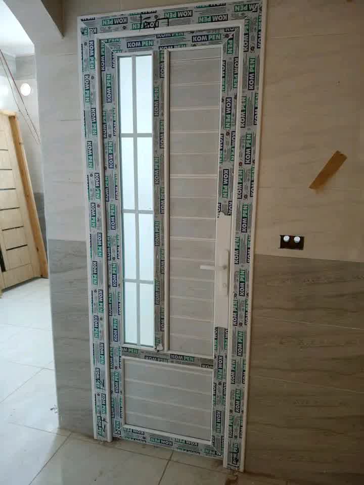 باب يو بي في سي مفصلي قطاع كومبن